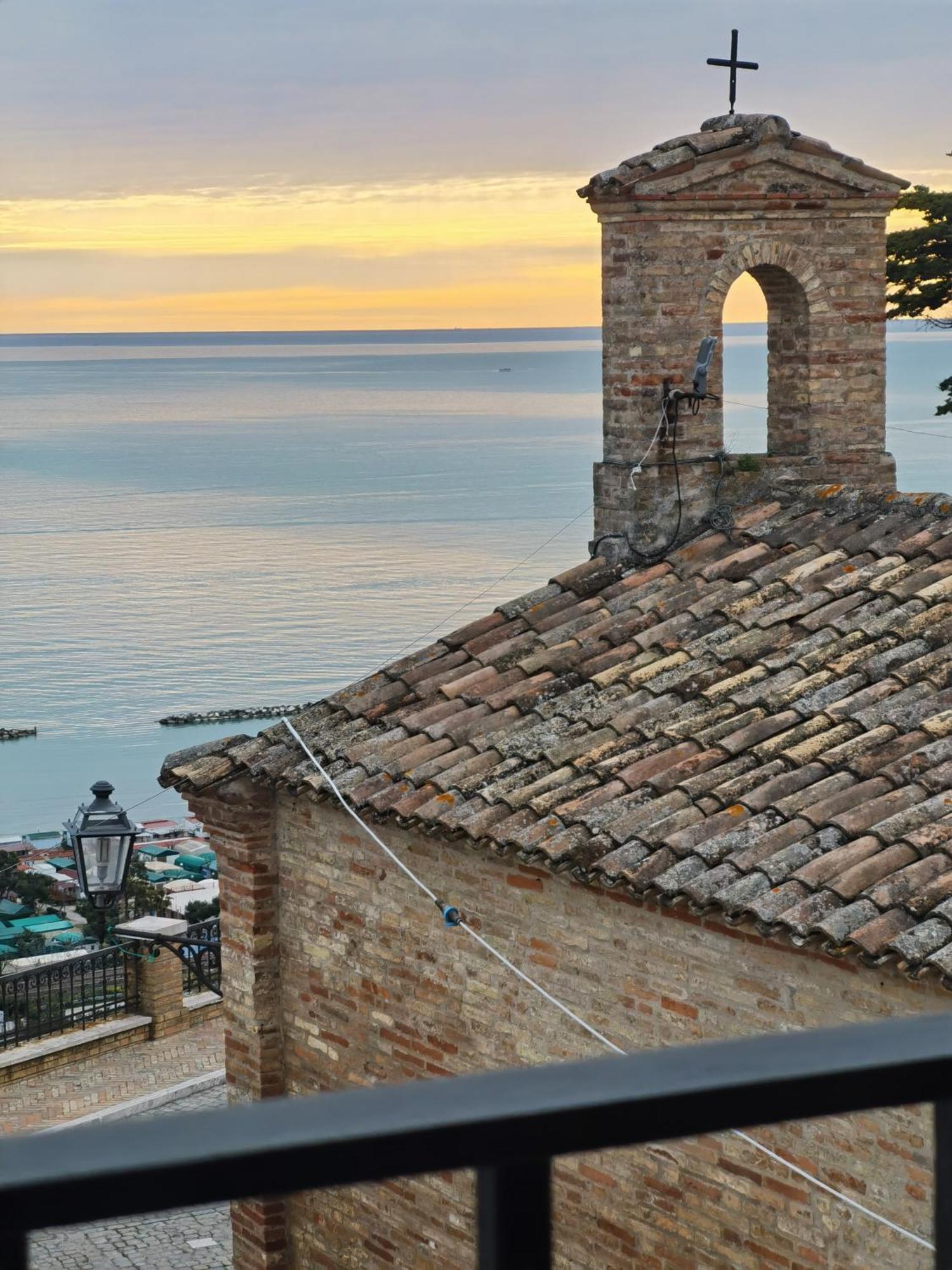 Hotel La Casa Di Torre Di Palme Marina Palmense Esterno foto